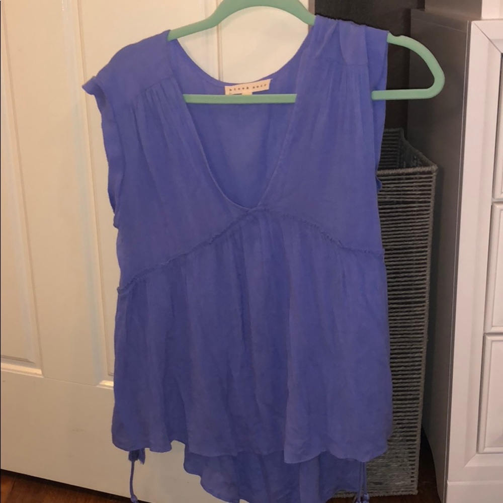 blush noir violet top